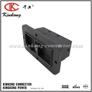 DRC12-24PBE 24 pin male crimp connector