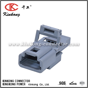 1379674-2 4 pin male crimp connector 